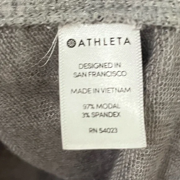 LIKE NEW Athleta Women’s Cowl Neck Sweatshirt - Marl Grey Heather - Size: MP - Picture 8 of 9